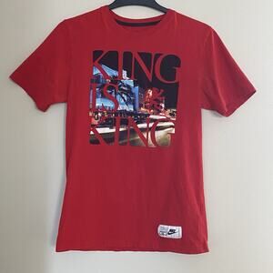Nike Lebron James King is King T-Shirt Mens Sz Small Short Sleeve Front Logo